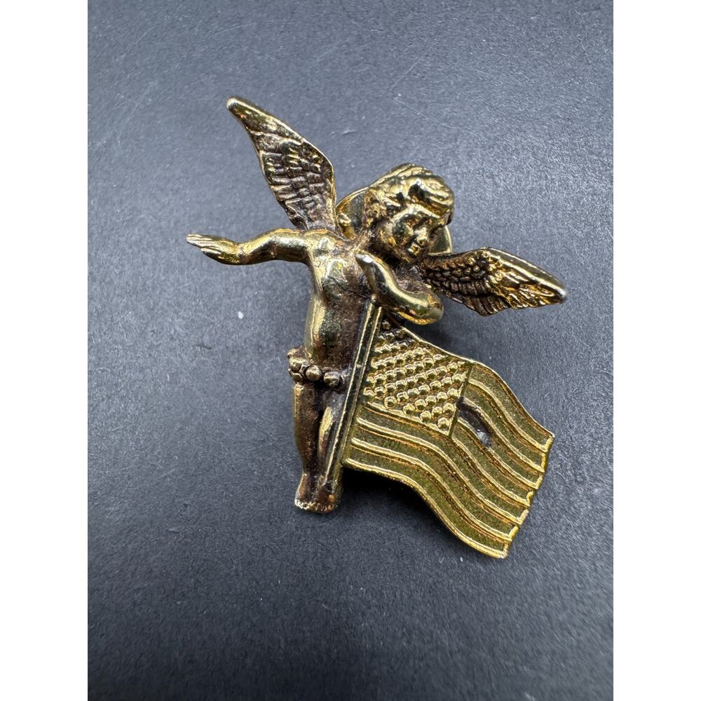 Vintage Kirks Folly Pin Brooch Cherub American Flag Patriotic USA Gold Tone